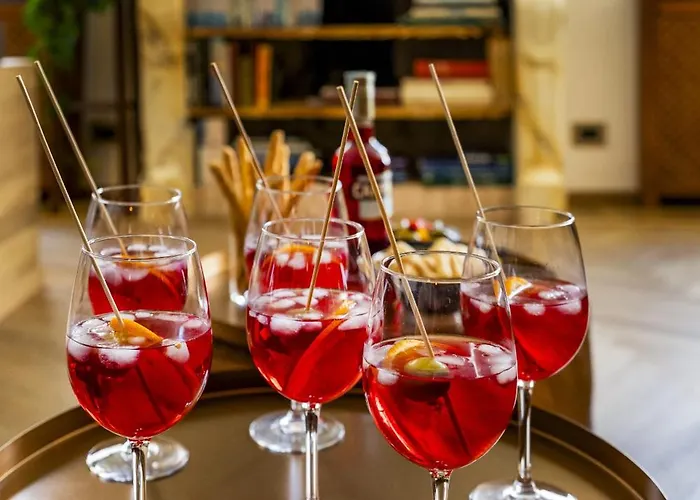 The Yacht House Canal View Apartman *