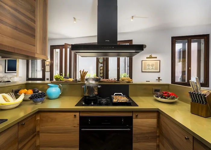 Apartman The Yacht House Canal View