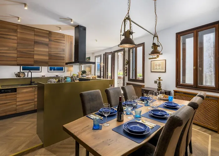 Apartman The Yacht House Canal View