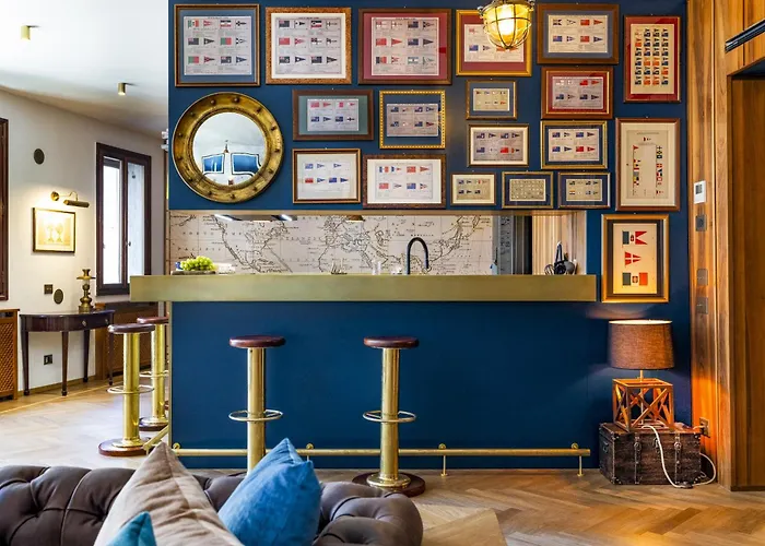 The Yacht House Canal View Apartman *