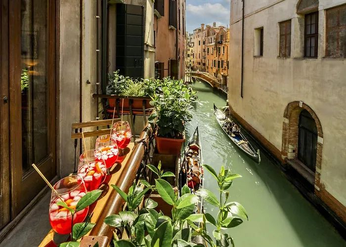 Apartman The Yacht House Canal View